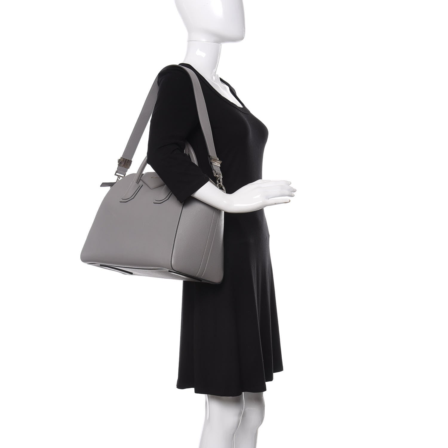 Givenchy Sugar Goatskin Medium Antigona Pearl Grey 2 of 10