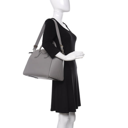 Givenchy Sugar Goatskin Medium Antigona Pearl Grey 2 of 10
