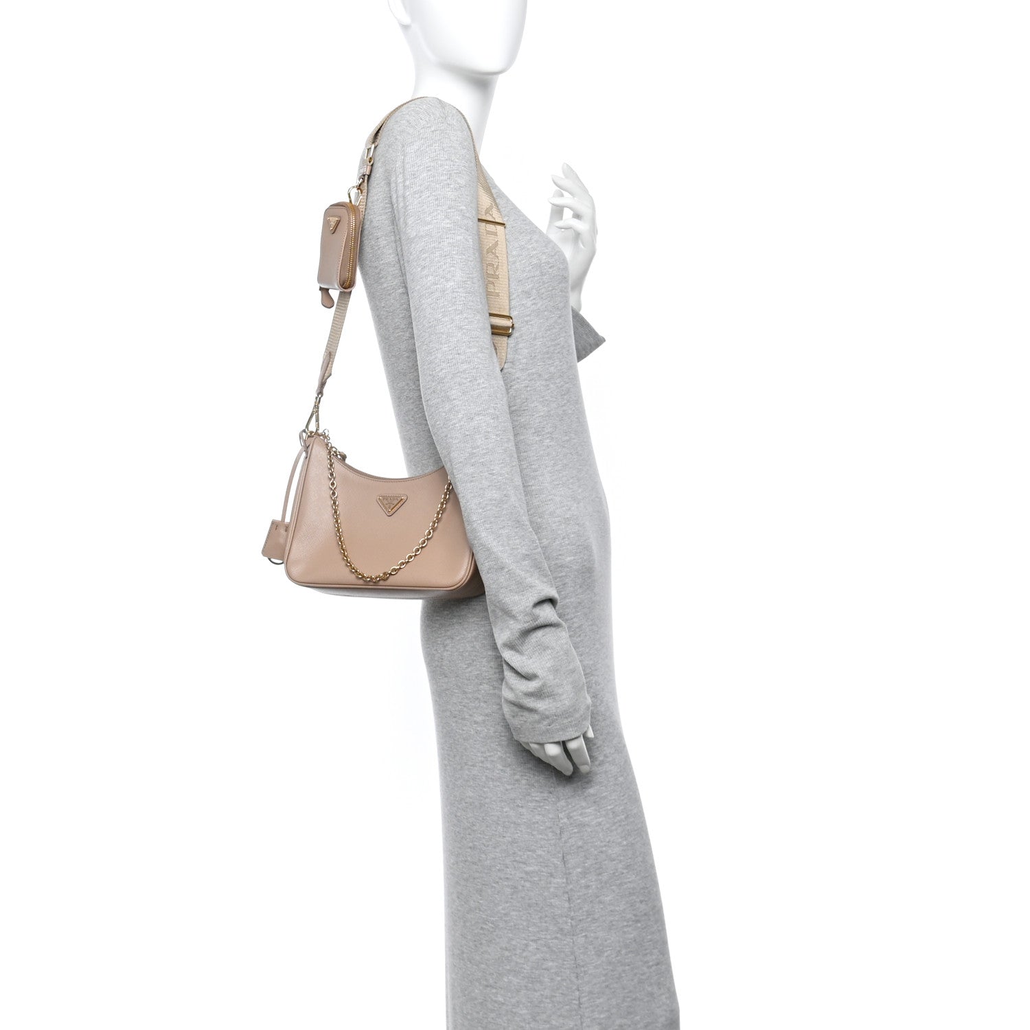 Prada Saffiano Re-Edition 2005 Shoulder Bag Cammeo 2 of 12