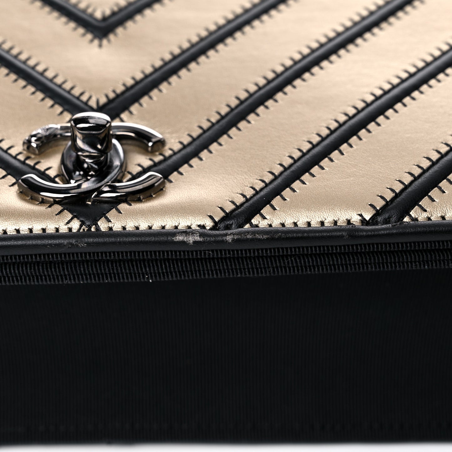 Grosgrain Chevron Quilted Couture Flap Black Gold
