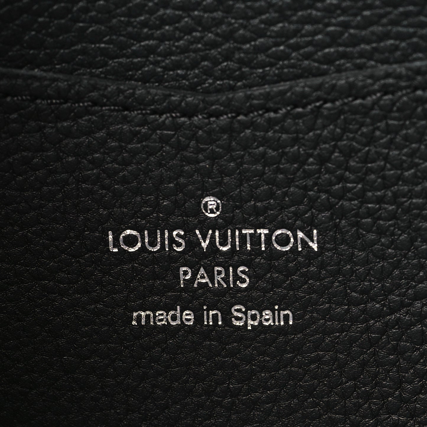 Calfskin Zippy Lockme Wallet Black