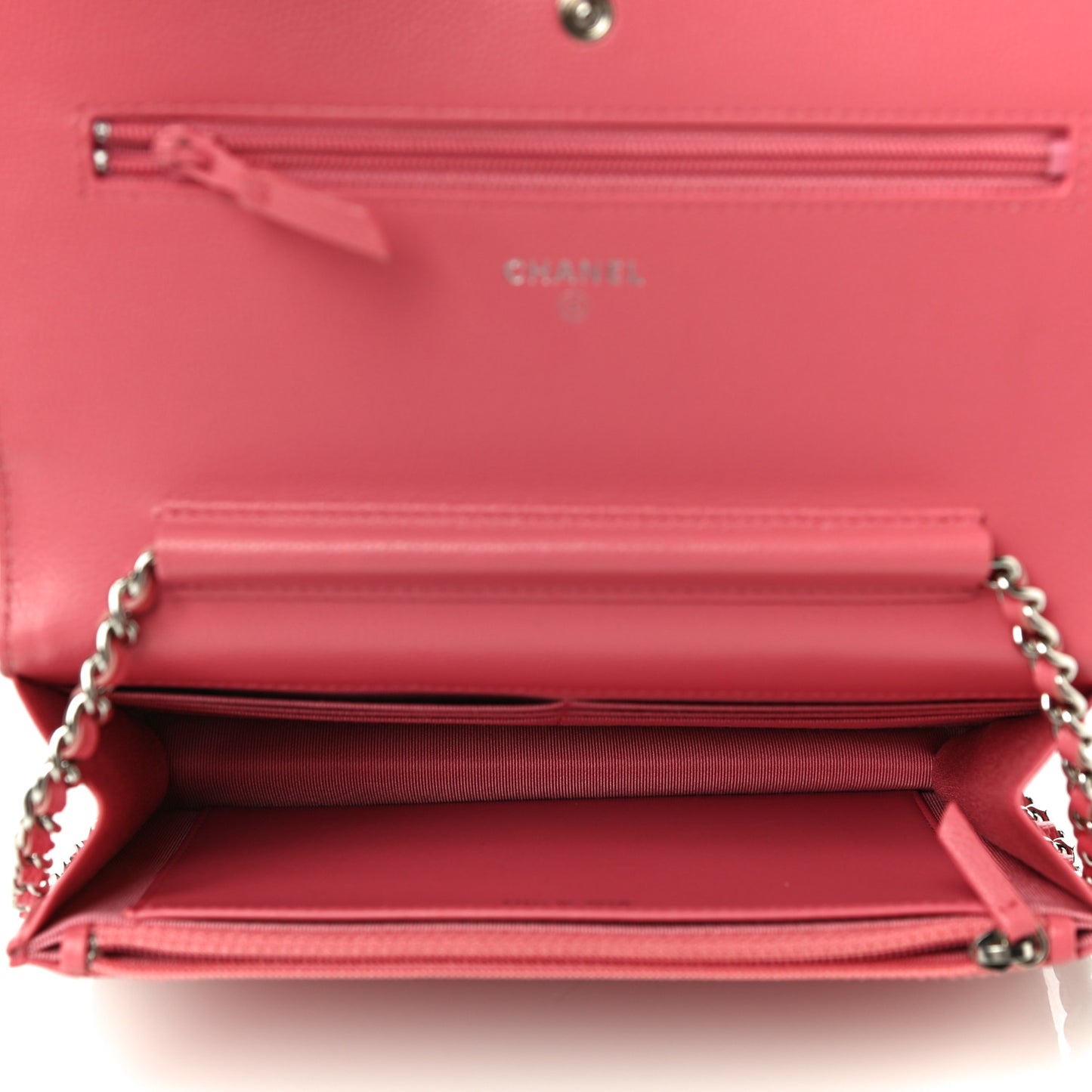 Caviar Chevron Quilted Wallet On Chain WOC Pink