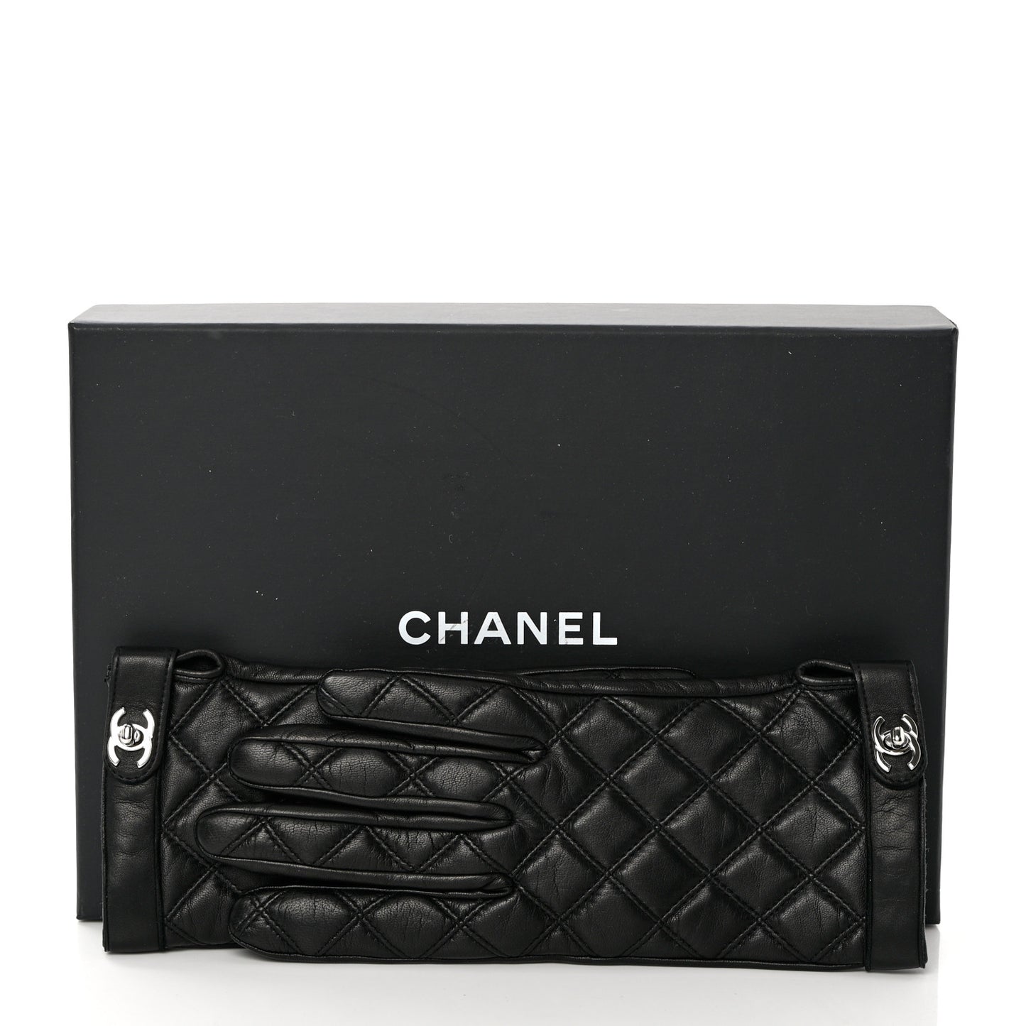 Lambskin Quilted Turnlock Gloves 7.5 Black