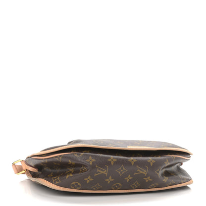 Louis Vuitton Monogram Menilmontant MM 4 of 13