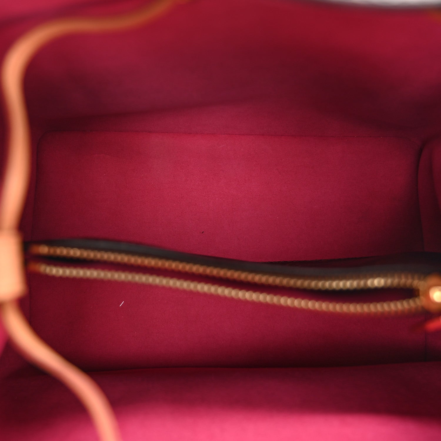 Louis Vuitton Monogram Love Lock Neonoe 5 of 11