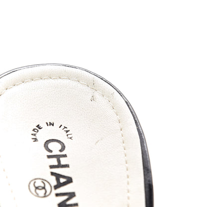 Chanel Calfskin Quilted Camellia CC Sandals 38 White Black 12 of 12