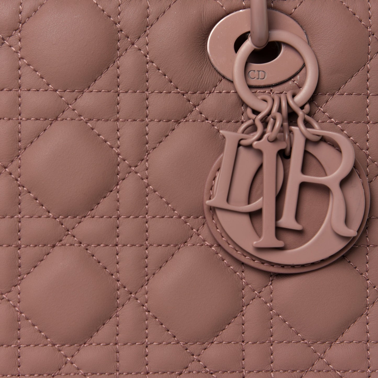 Ultra Matte Calfskin Cannage Medium Lady Dior Beige