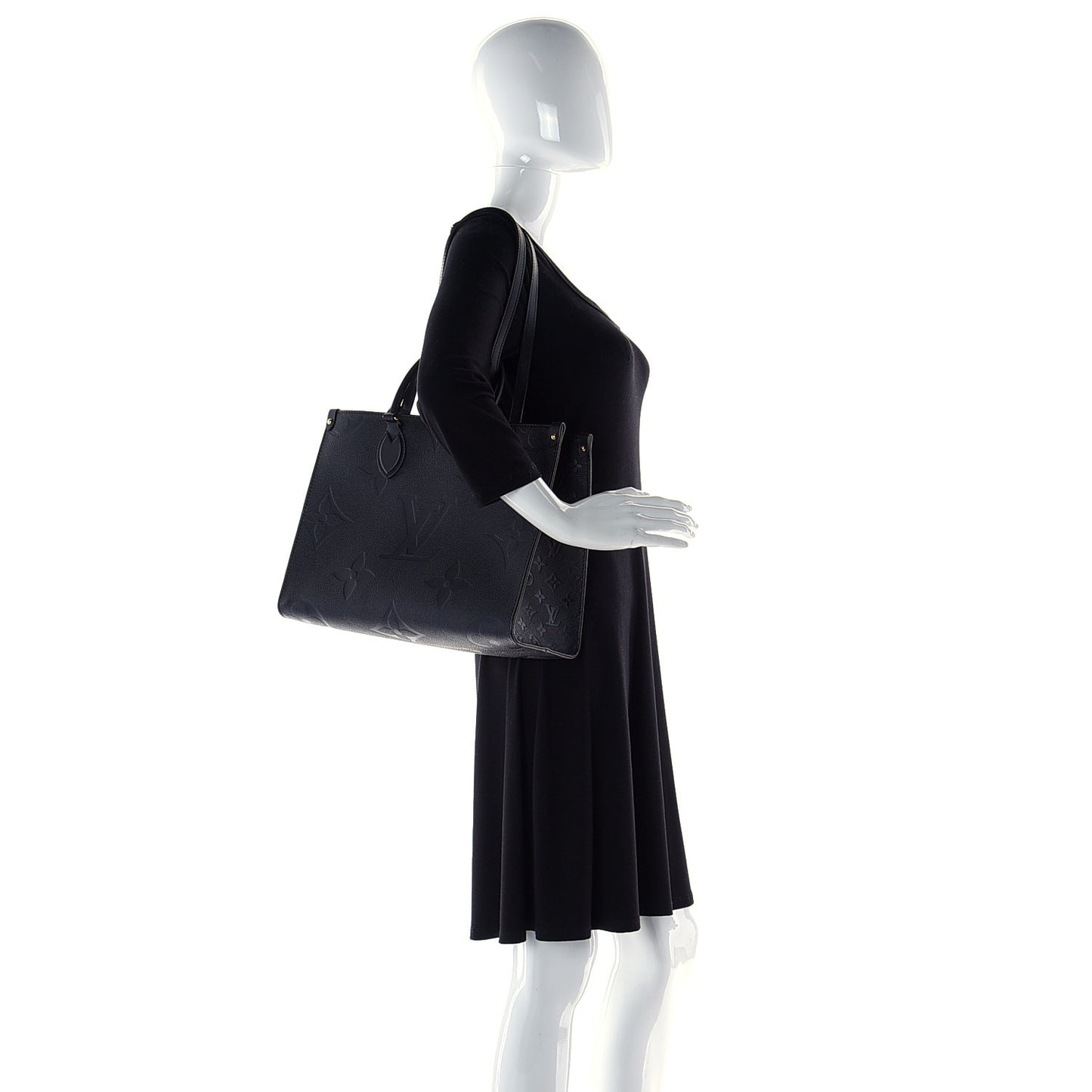 Empreinte Monogram Giant Onthego MM Black
