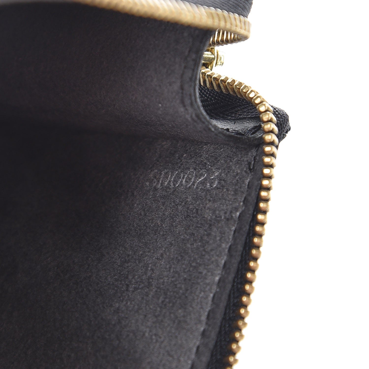 Louis Vuitton Epi Pochette Accessories 24 Black 7 of 7