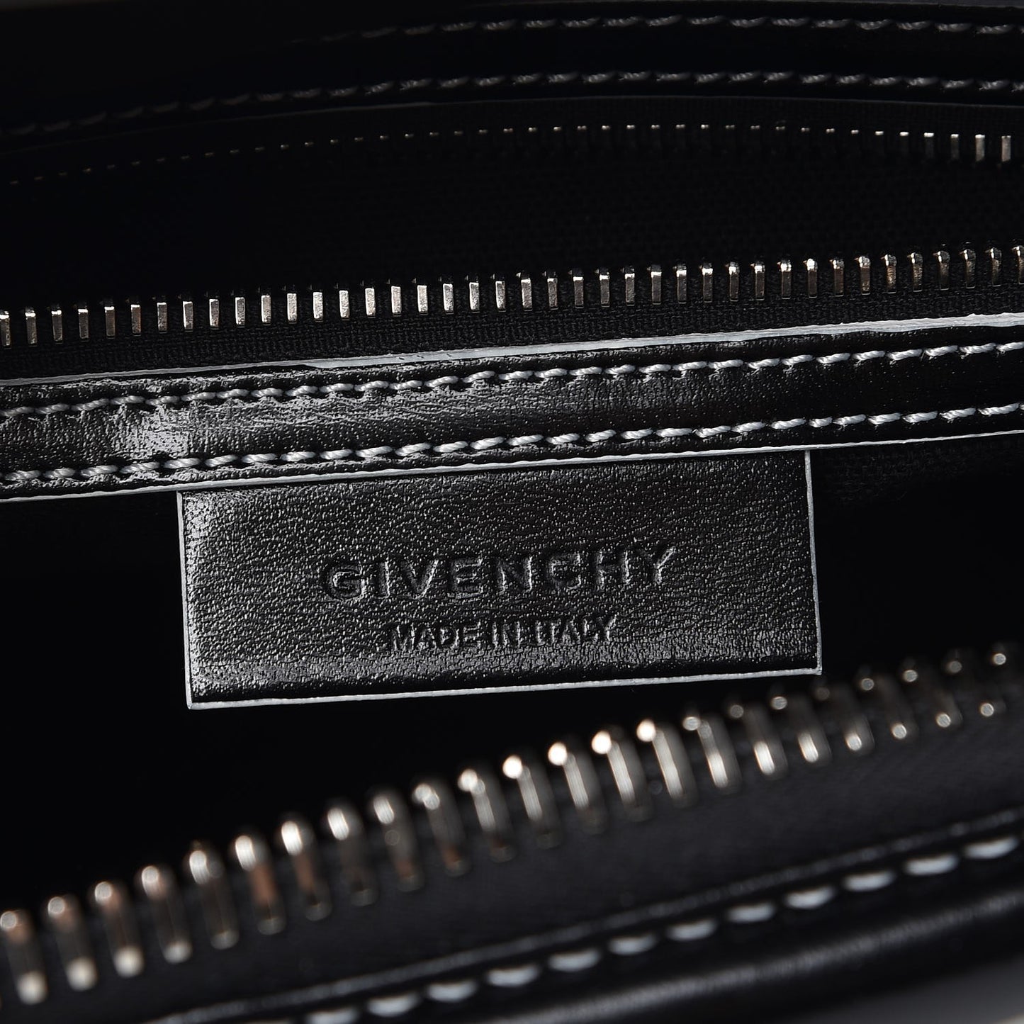 Calfskin Contrast Topstitch Small Antigona Black White