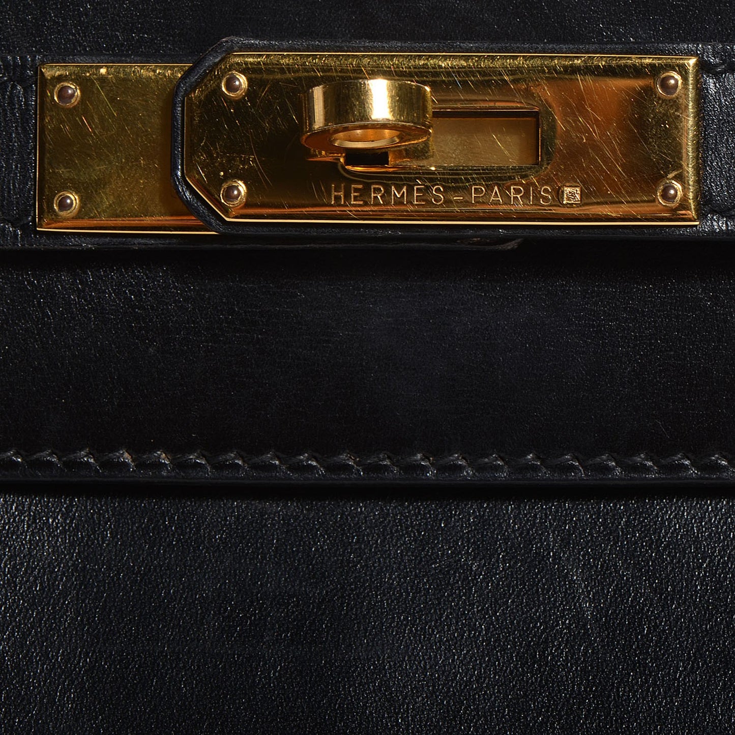 Box Kelly Retourne 32 Black