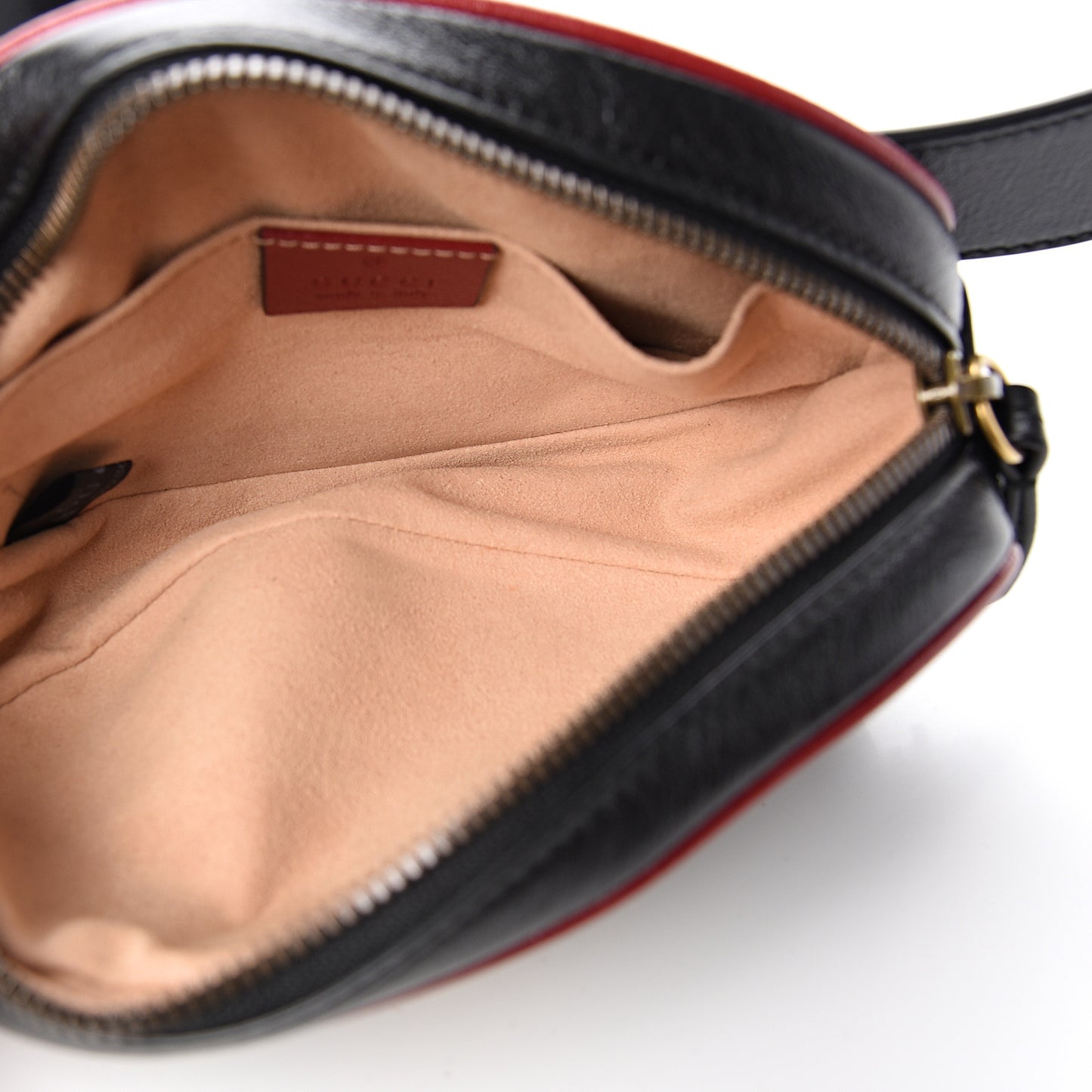 Azalea Calfskin Matelasse Diagonal Torchon GG Marmont Belt Bag 85 34 Black Romantic Cerise