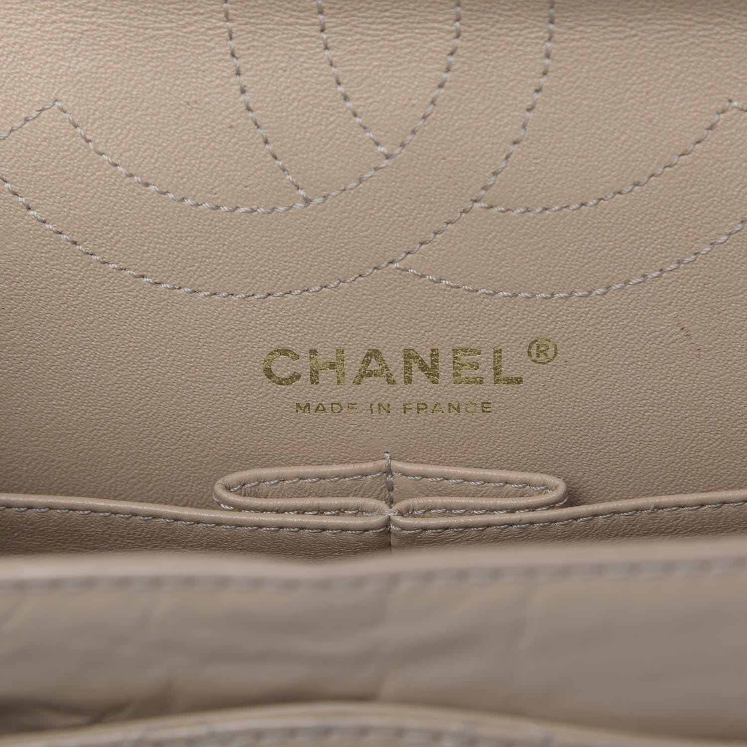 Chanel Distressed Patent Quilted 2.55 Reissue 226 Flap Beige 8 of 11