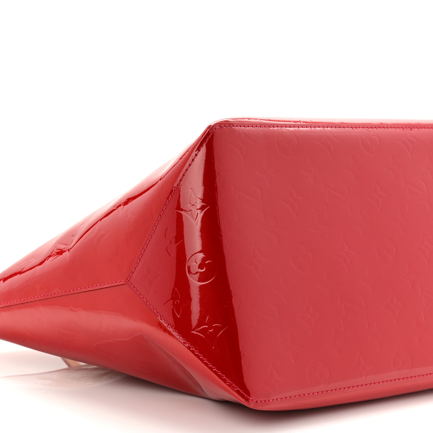 Louis Vuitton Vernis Bellevue GM Pomme D'Amour 8 of 9