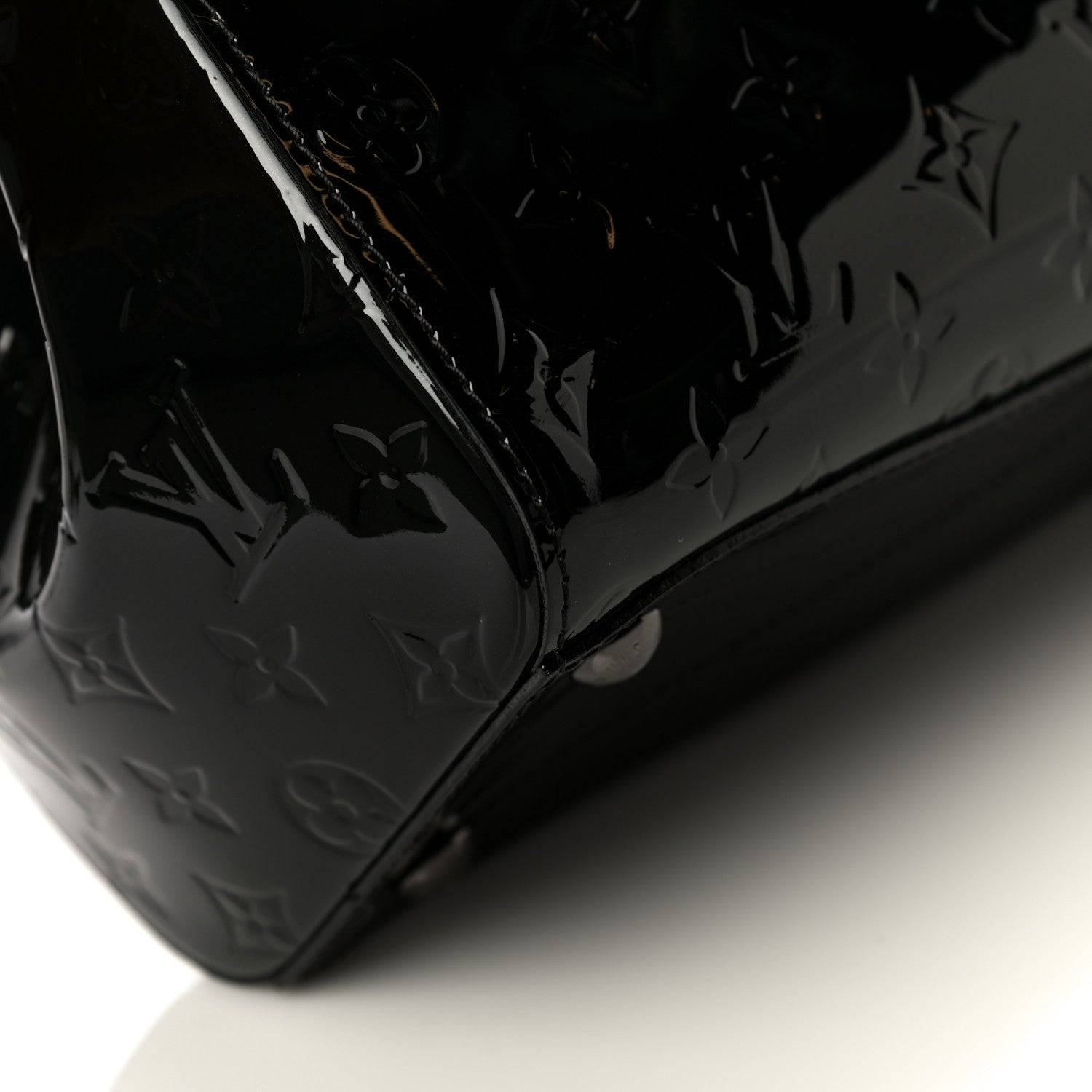 Louis Vuitton Vernis Montana Magnetique Black 9 of 11