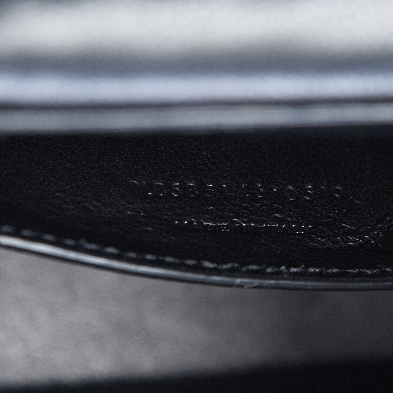 Saint Laurent Patent Matelasse Monogram Vicky Vanity Black 6 of 9