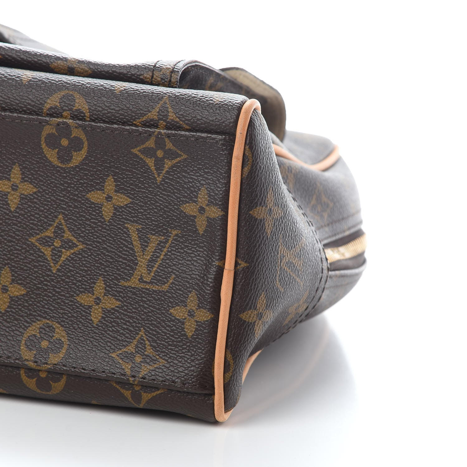 Louis Vuitton Monogram Manhattan GM 8 of 9