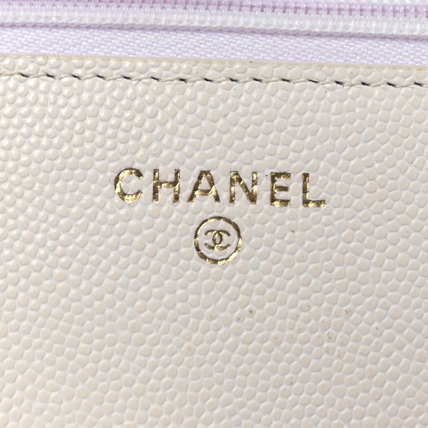 Caviar Quilted Perforated Metal CC Wallet On Chain WOC White