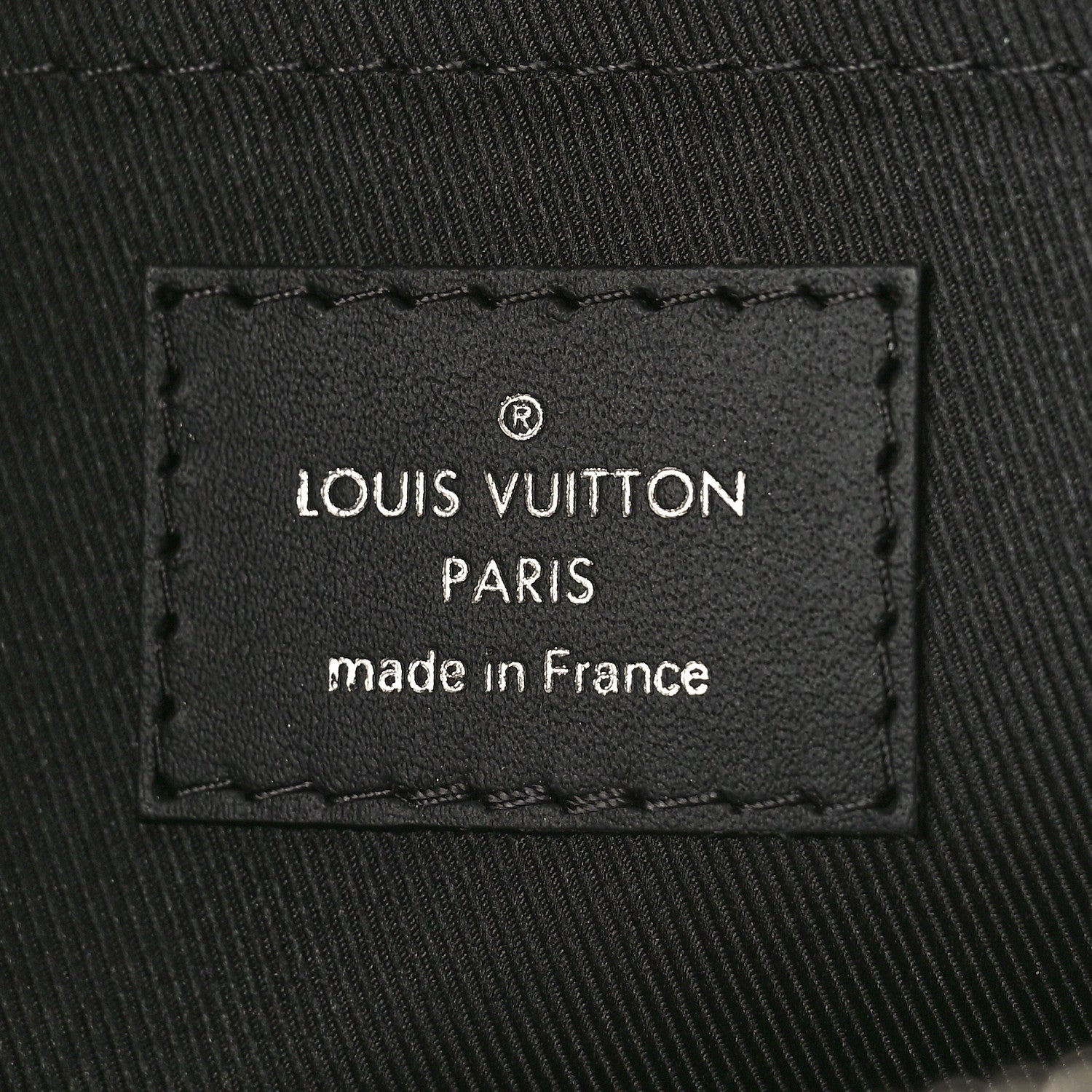 Louis Vuitton Monogram Discovery Pochette GM 6 of 8