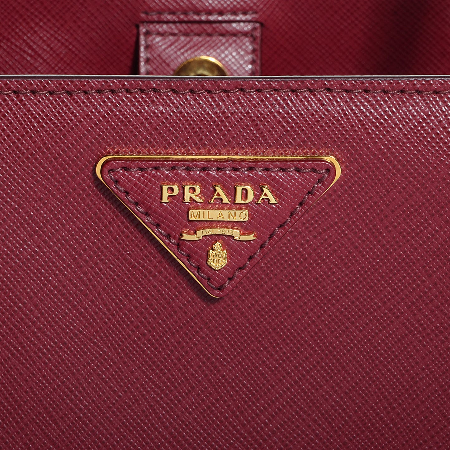 Saffiano Lux Medium Tote Cherry