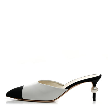 Chanel Lambskin Grosgrain Cap Toe Pearl Mule 40 Ecru Black 1 of 9
