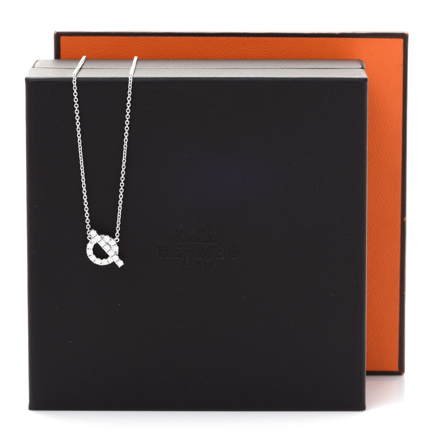 18K White Gold Diamond Finesse Pendant Necklace