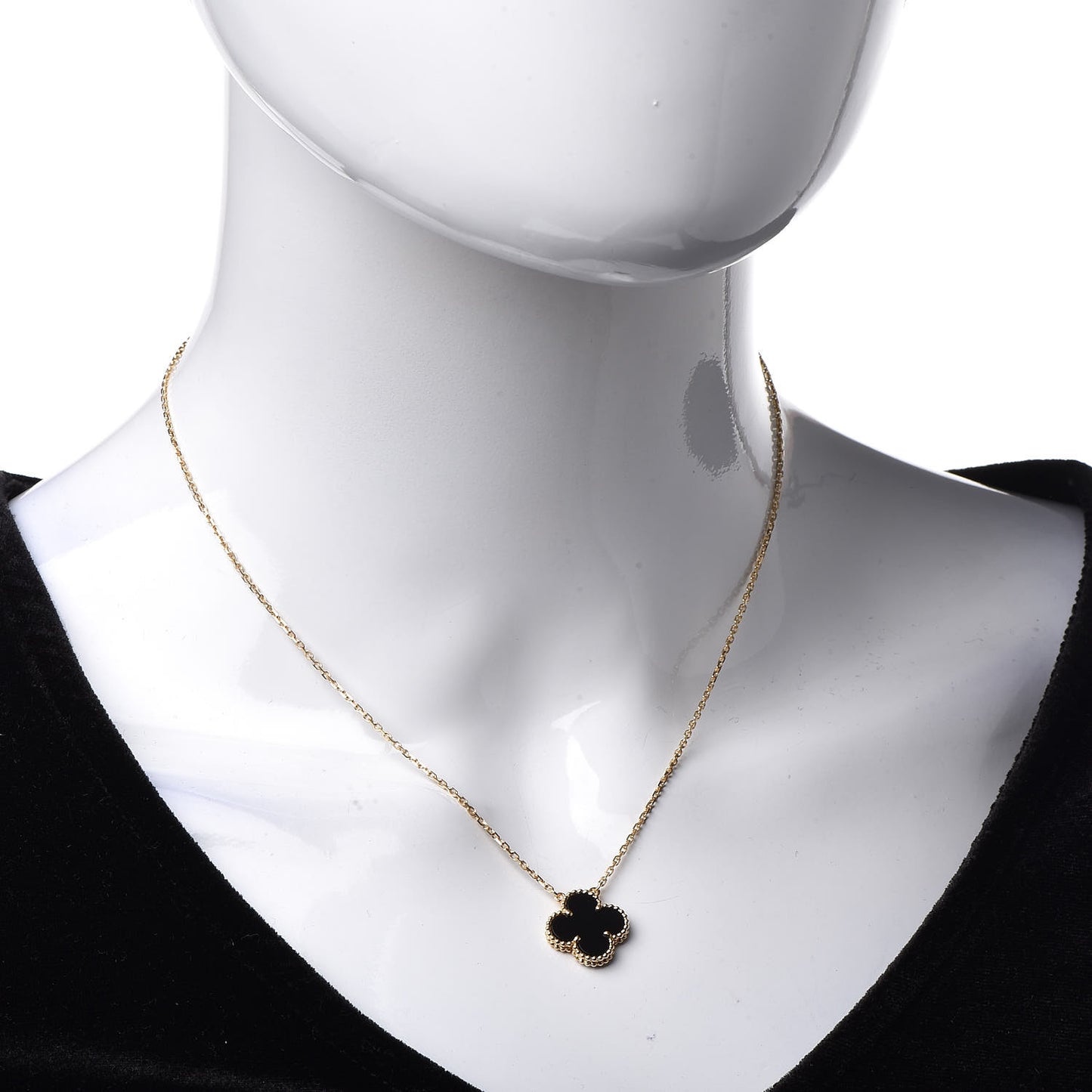 18K Yellow Gold Black Onyx Vintage Alhambra Pendant Necklace