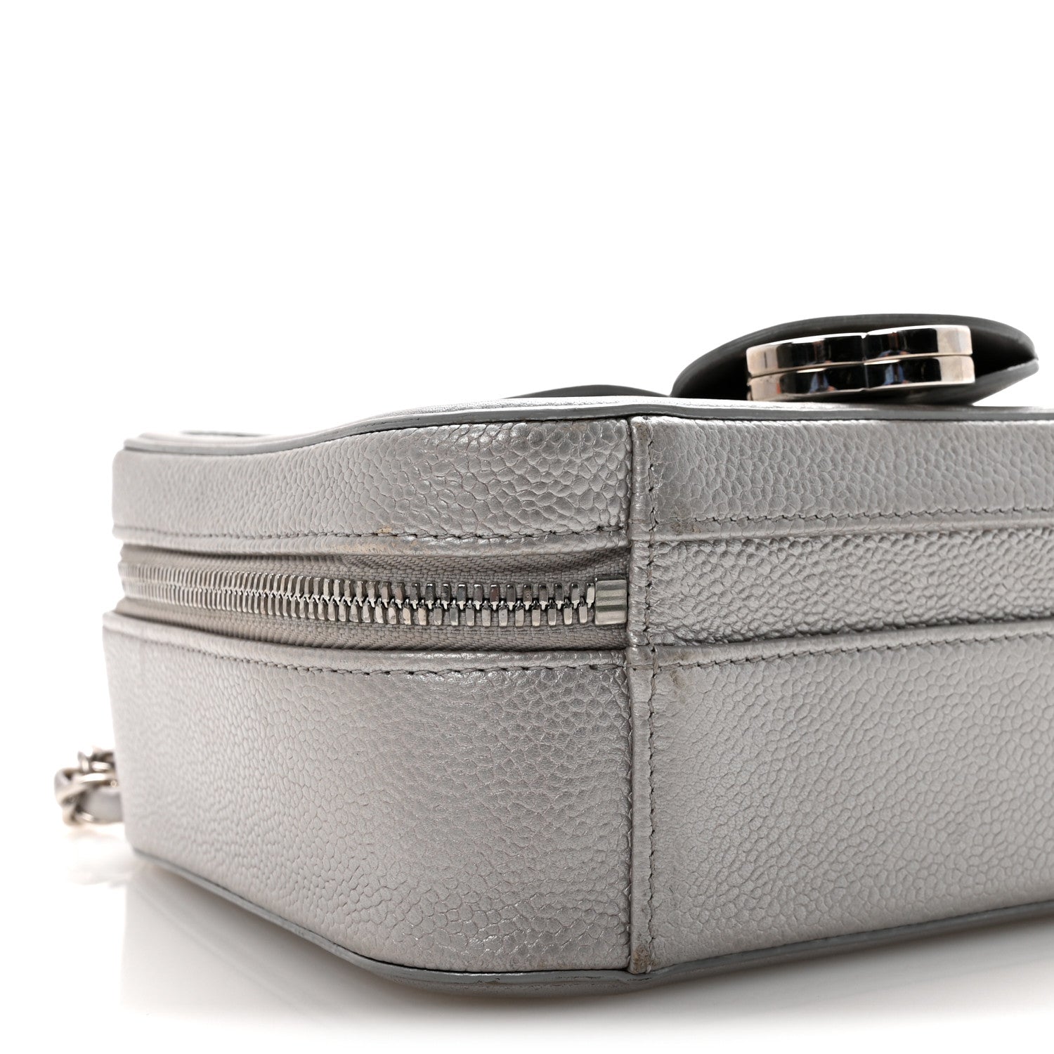 Chanel Metallic Caviar Quilted Medium CC Filigree Vanity Case Silver 9 of 10