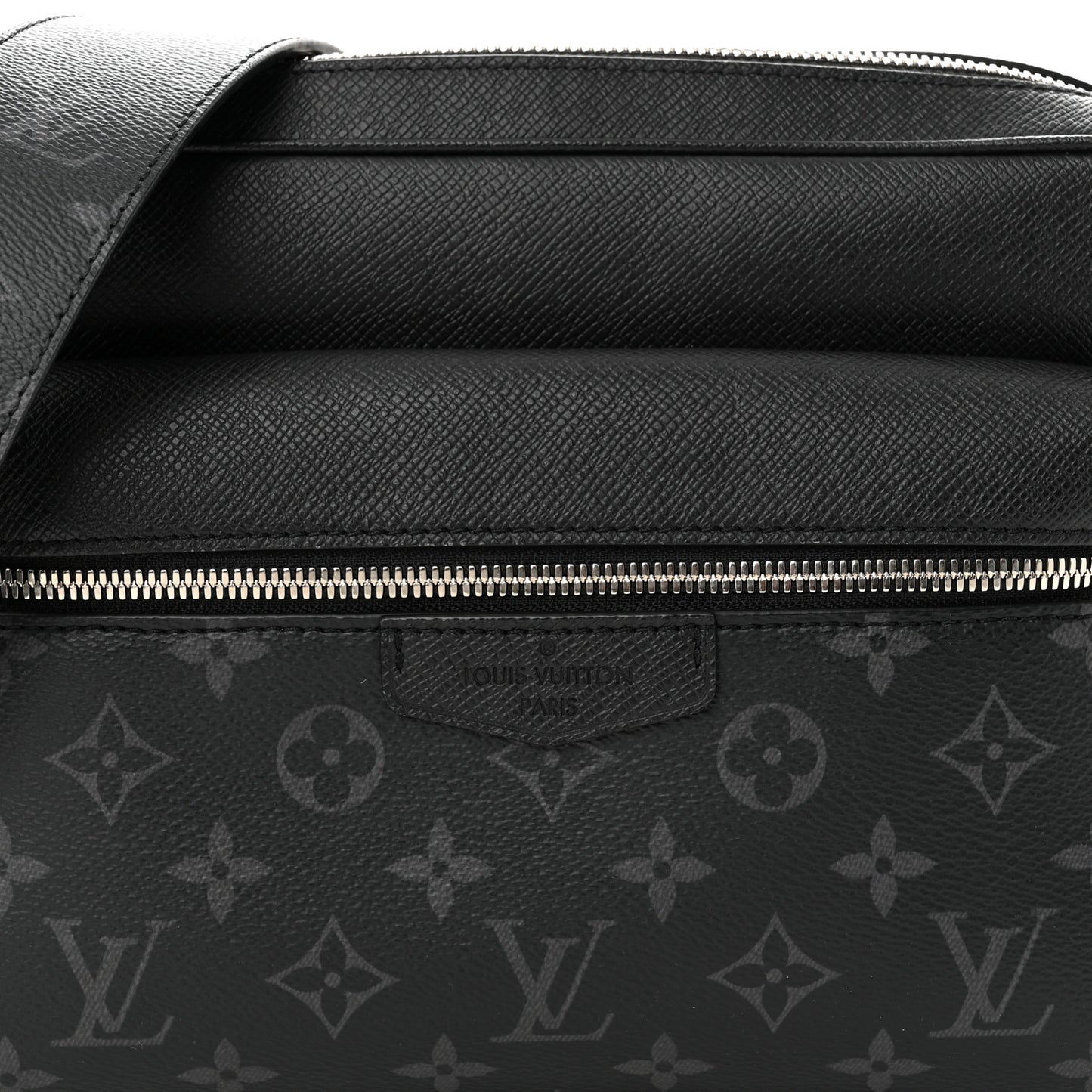 Taiga Monogram Eclipse Outdoor Messenger Black