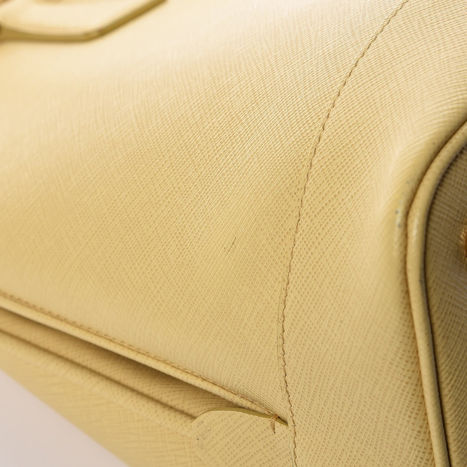 Prada Saffiano Lux Open Promenade Tote Ananas 16 of 17