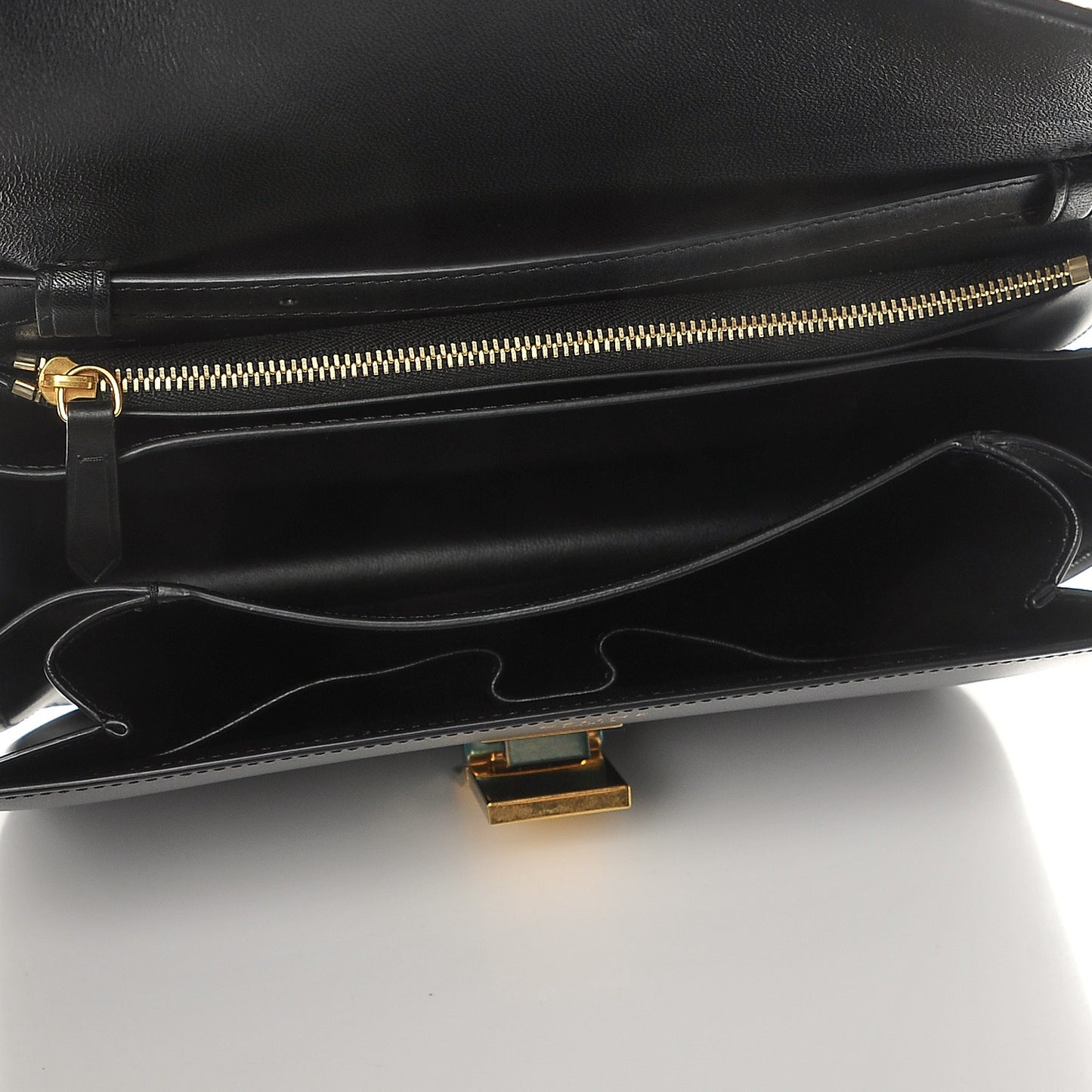 Box Calfskin Medium Classic Box Flap Bag Black