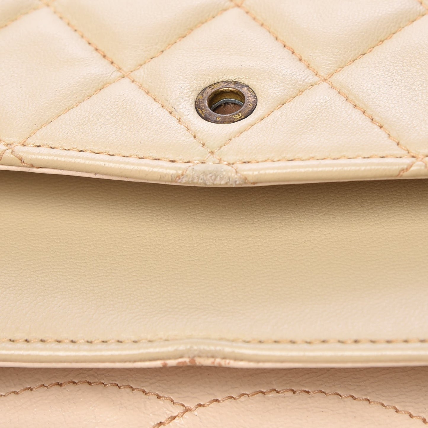 Lambskin Quilted Medium Double Flap Beige
