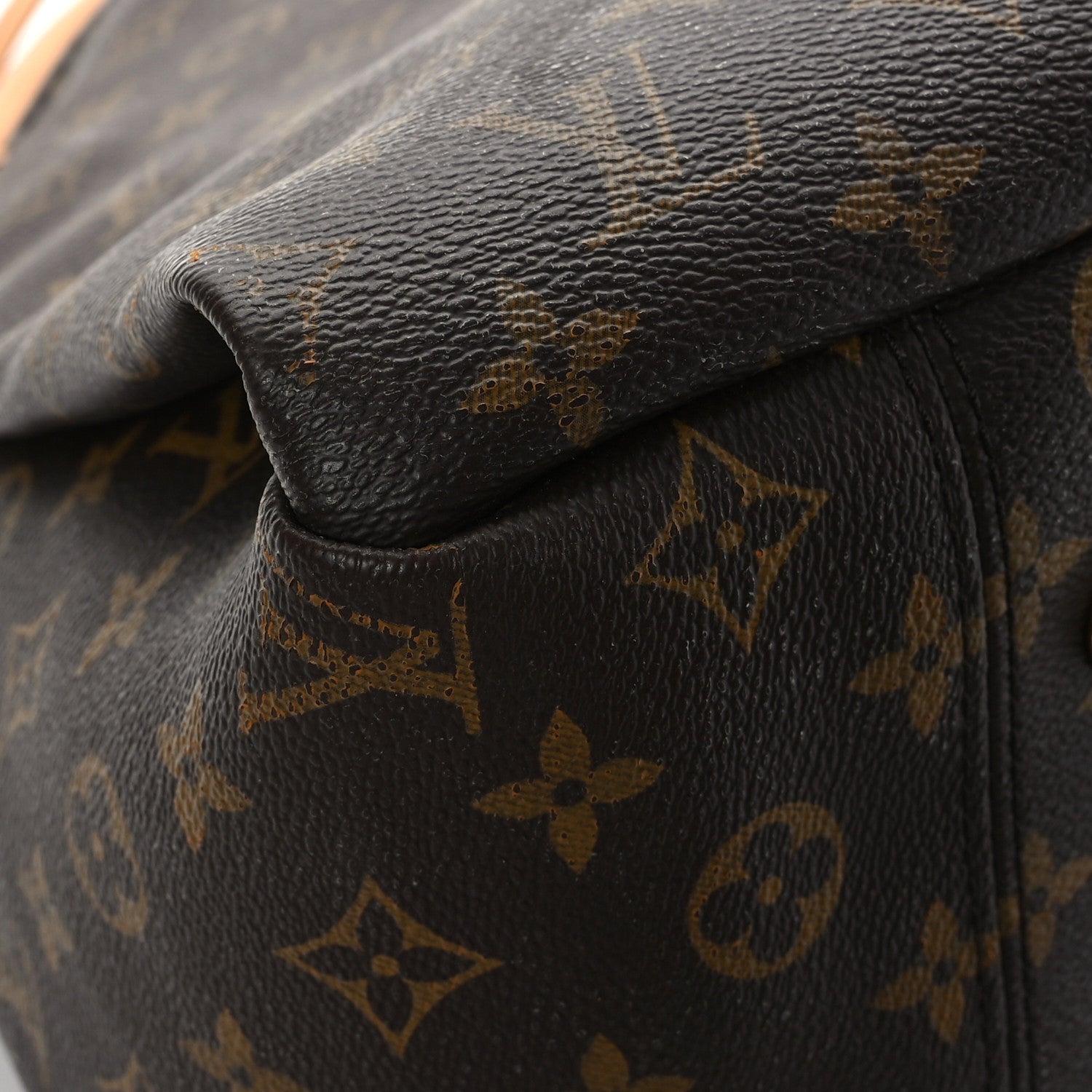 Louis Vuitton Monogram Artsy MM 7 of 10