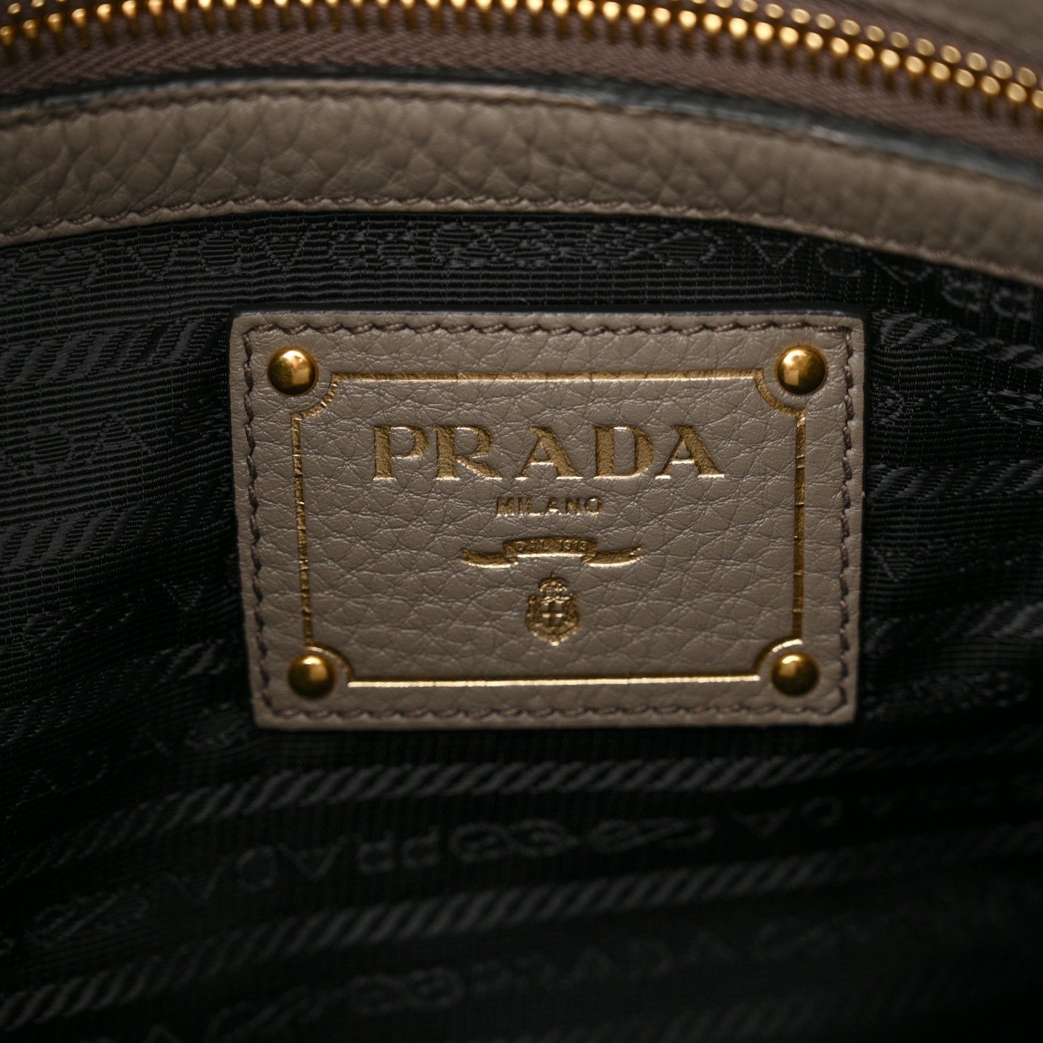 Prada Vitello Daino Logo Hobo Argilla 6 of 10