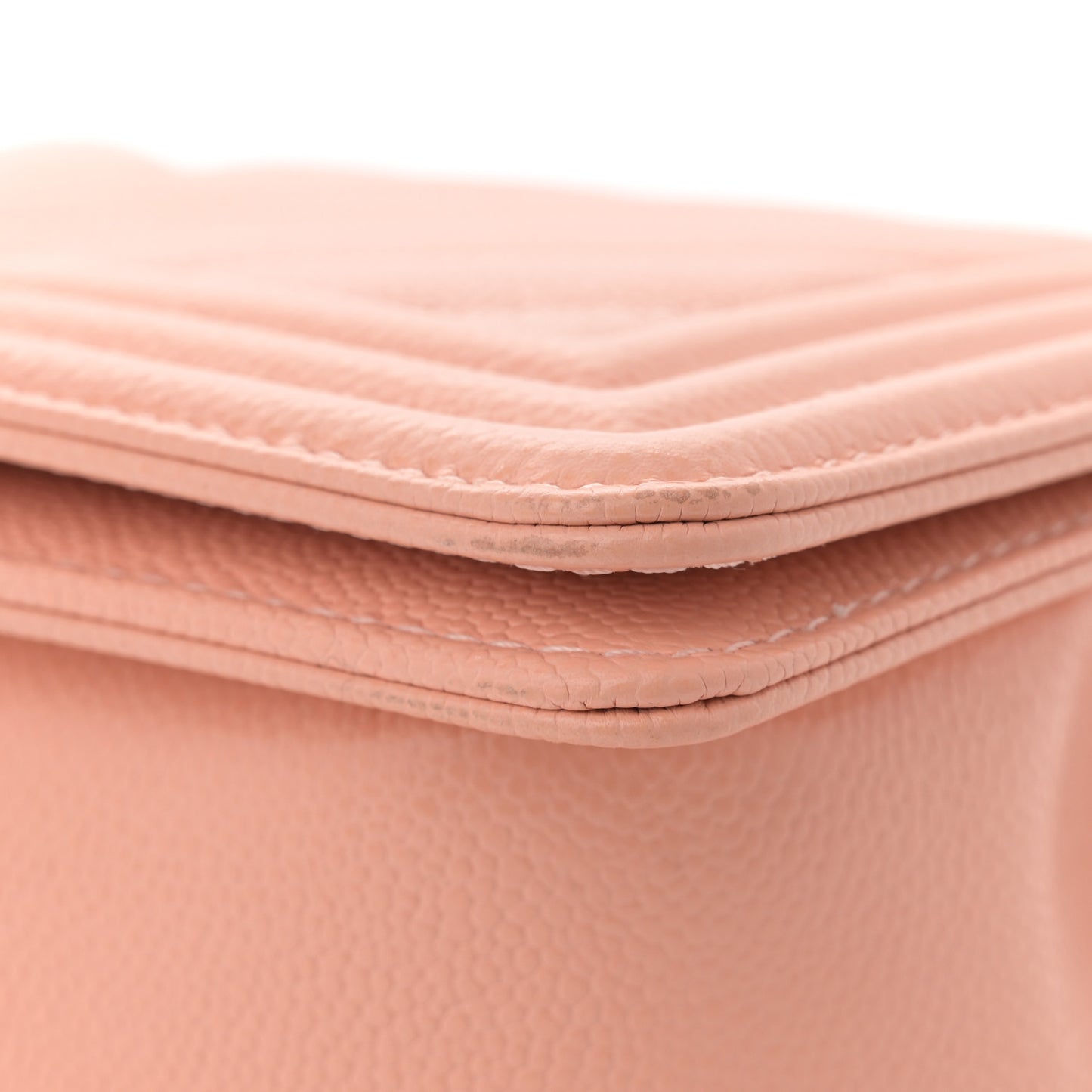 Caviar Chevron Quilted Medium Boy Flap Light Pink