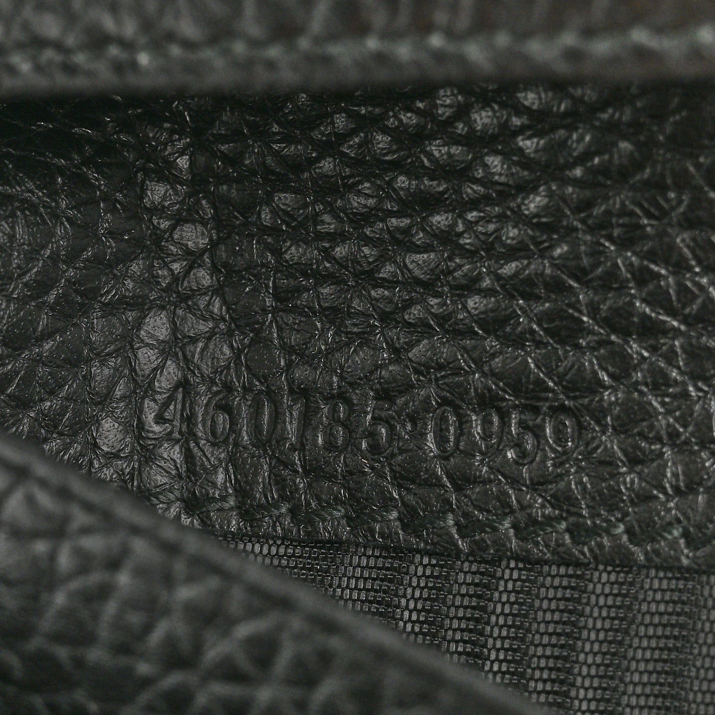 Pebbled Calfskin Animalier Card Case Black