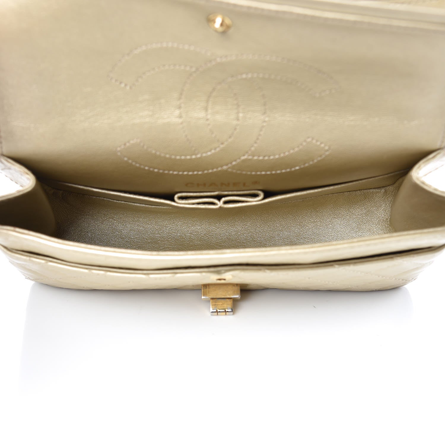 Chanel Metallic Aged Calfskin Quilted 2.55 Reissue 225 Flap Gold 5 of 14