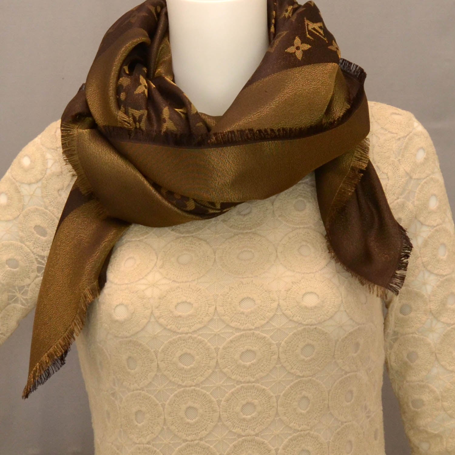 Louis Vuitton Silk Lurex Wool Monogram Shine Shawl Brown 5 of 5