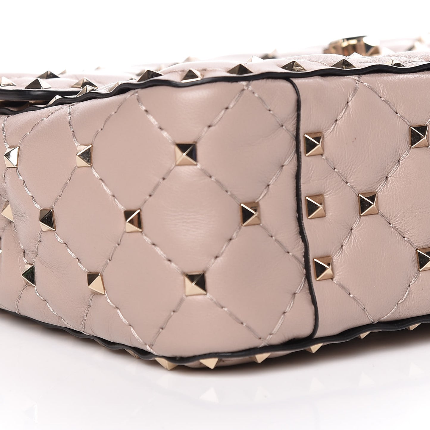 Lambskin Medium Rockstud Spike Shoulder Bag Poudre