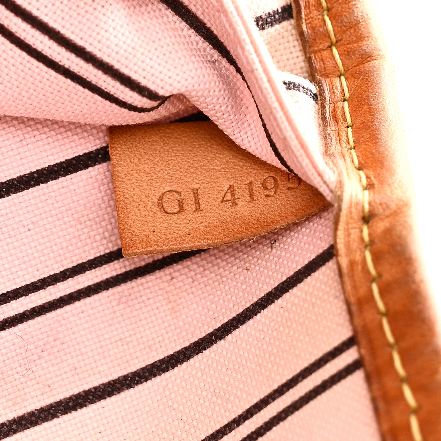 Louis Vuitton Monogram Neo Neverfull MM Rose Ballerine 8 of 11