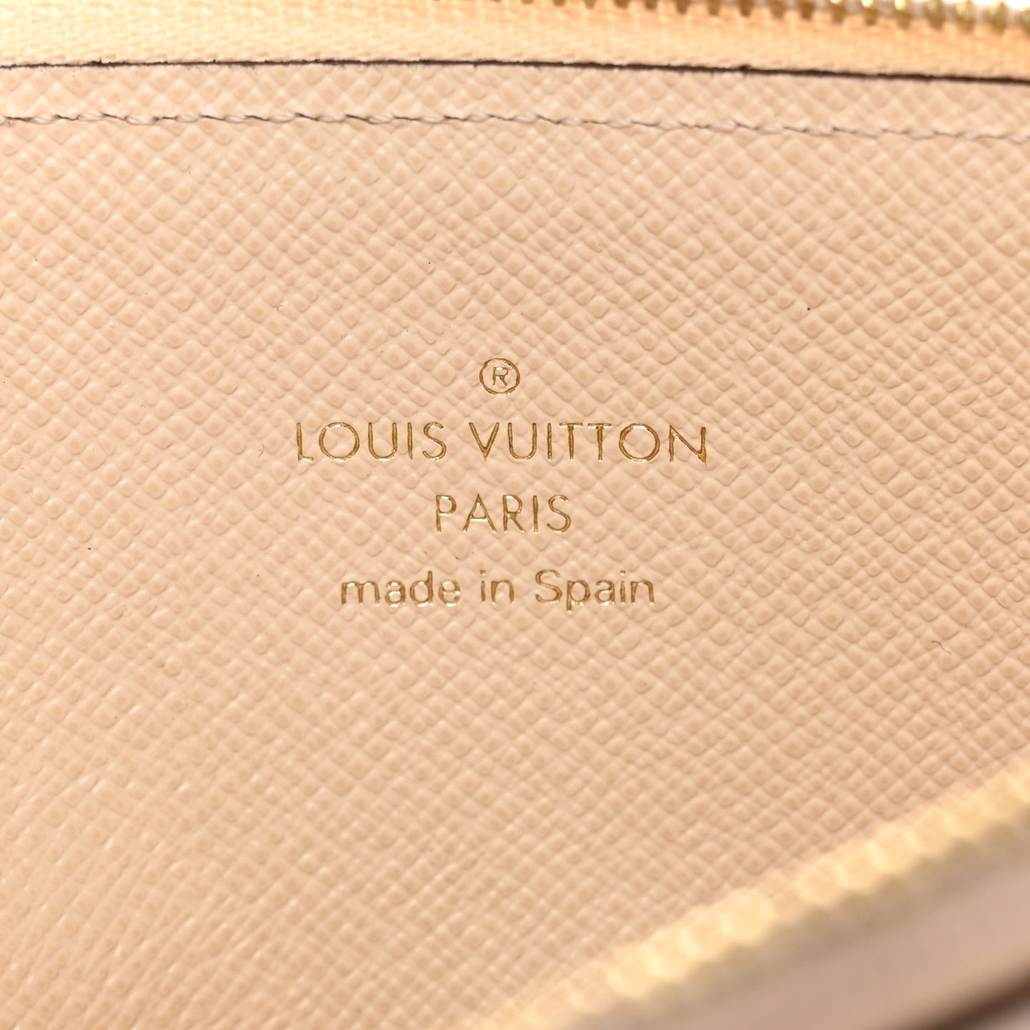 Damier Ebene Slim Purse Cream