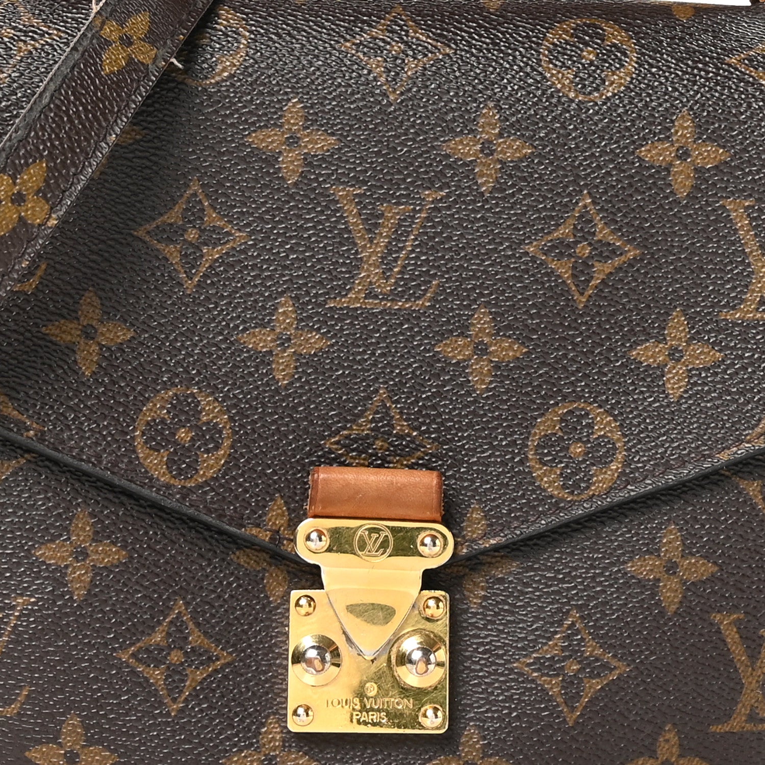 Louis Vuitton Monogram Pochette Metis 8 of 15