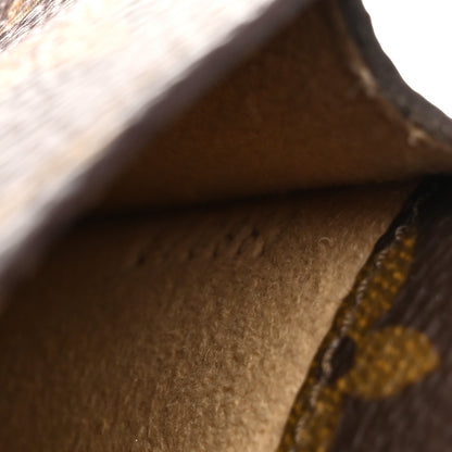 Louis Vuitton Monogram Sunglasses Case 7 of 7