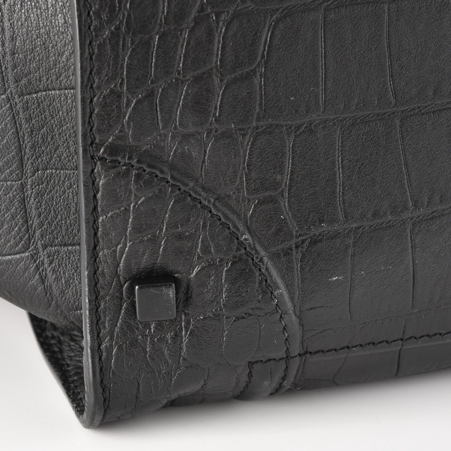 Crocodile Embossed Calfskin Large Phantom Luggage Black