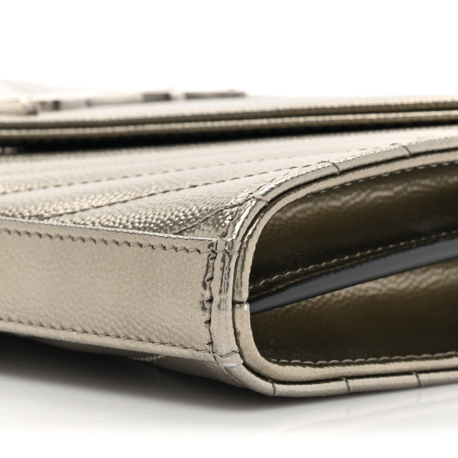 Saint Laurent Metallic Grain De Poudre Matelasse Chevron Monogram Chain Wallet Piombo 10 of 12