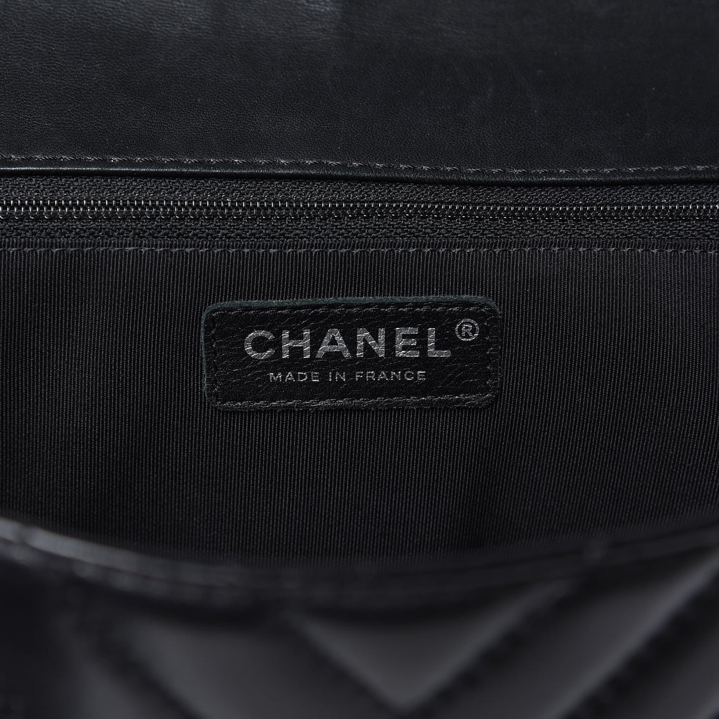 Lambskin Surpique Chevron Medium Single Flap Black