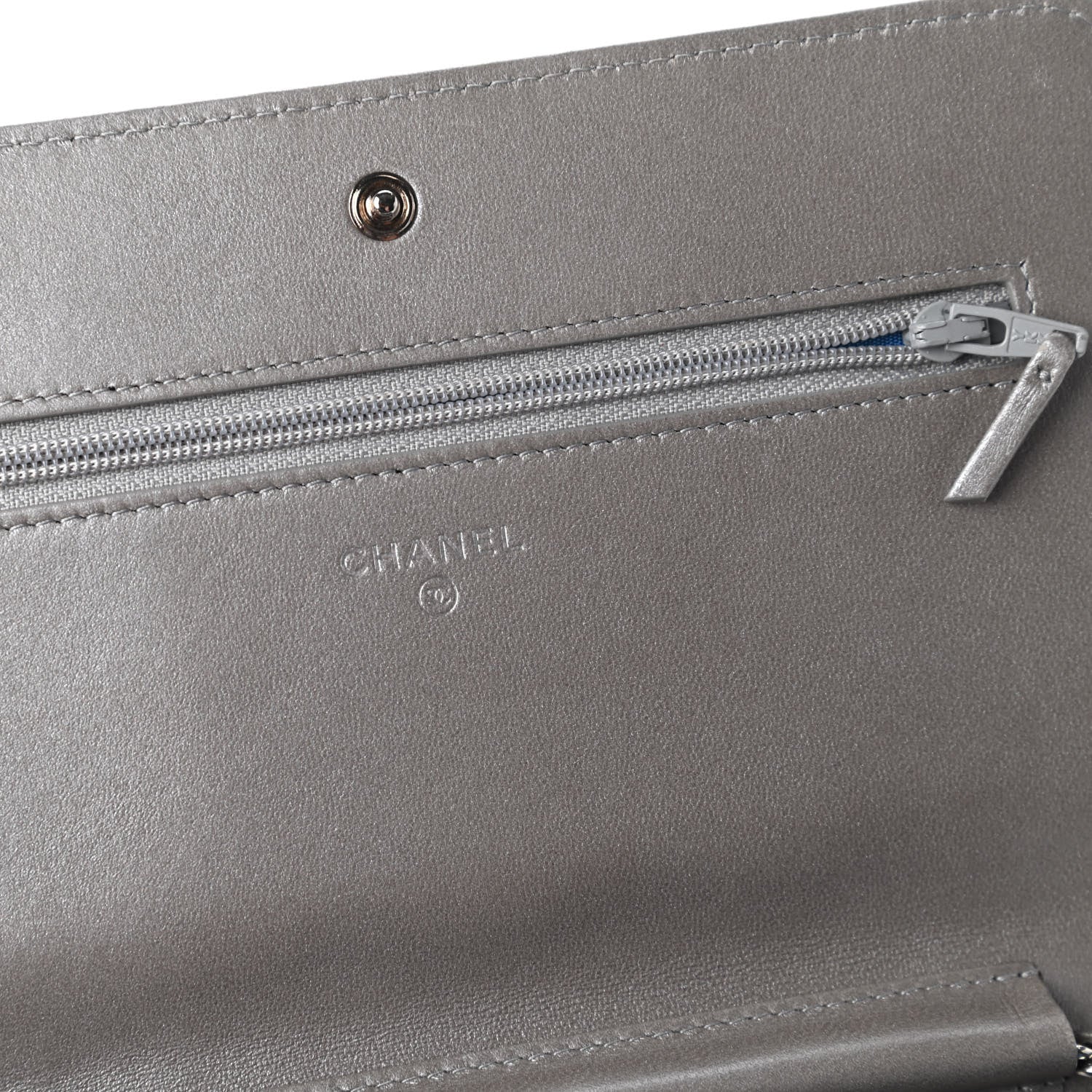 Chanel Metallic Lambskin Quilted Data Center Wallet On Chain WOC Silver 8 of 13