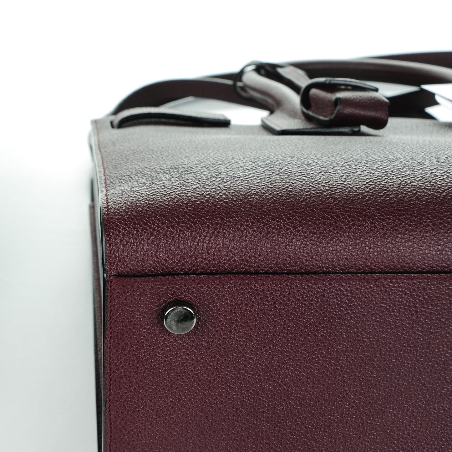 Grained Calfskin Small Classic Sac De Jour Armaranto