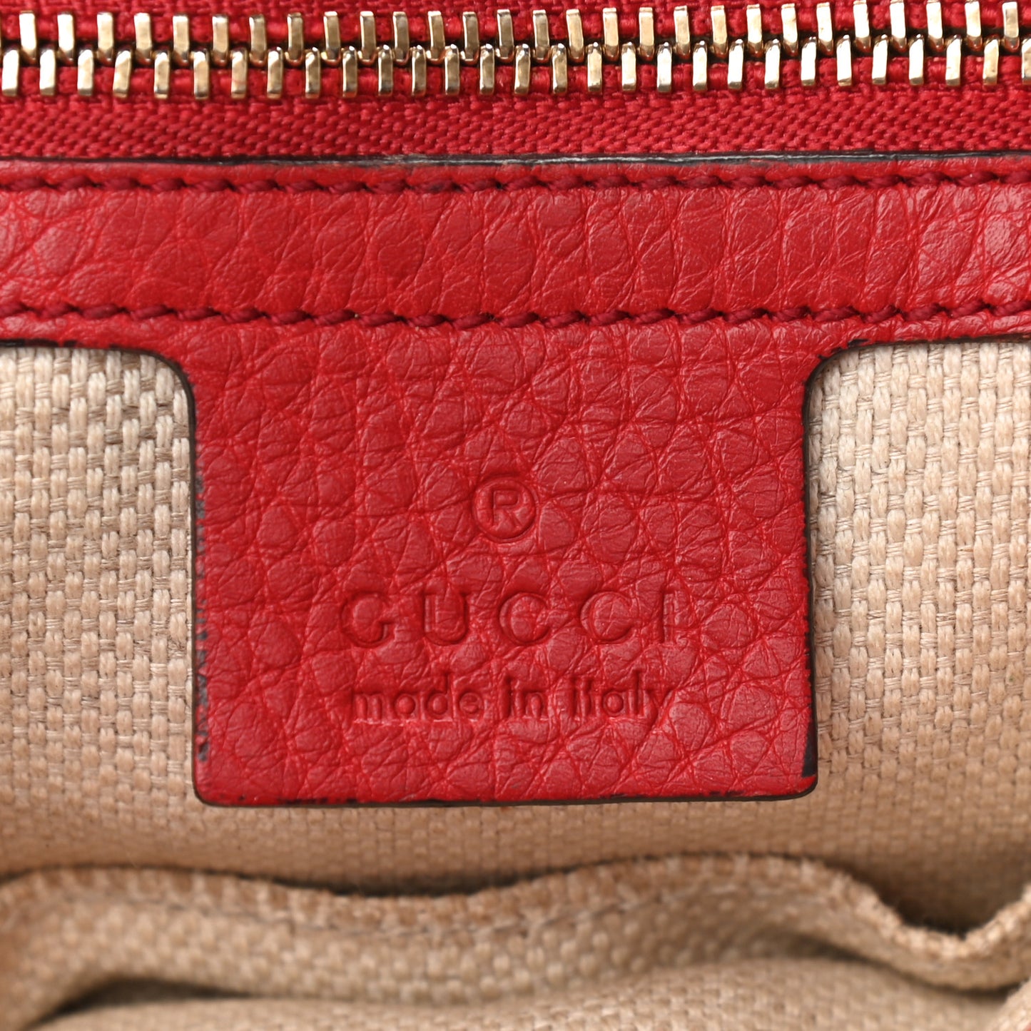 Pebbled Calfskin Medium Soho Flap Crossbody Tabasco Red