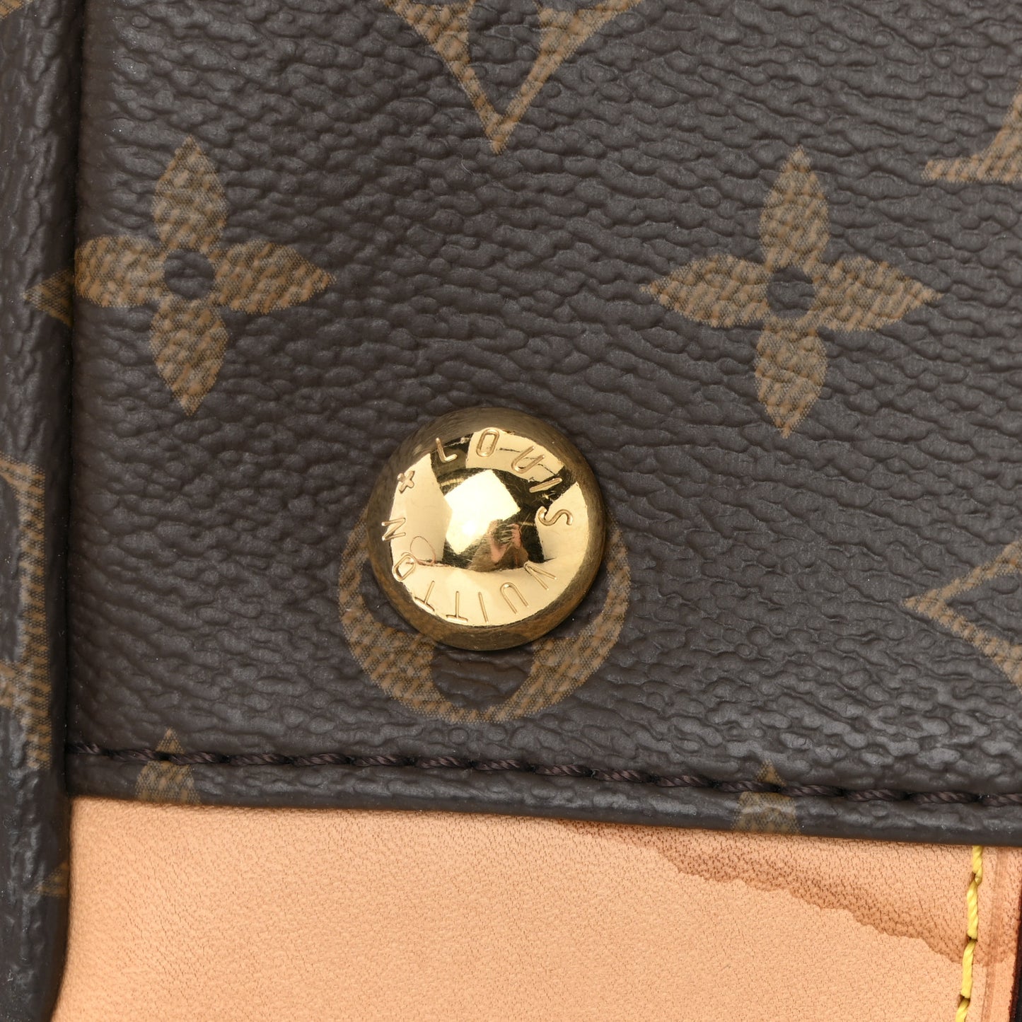 Monogram Segur NM